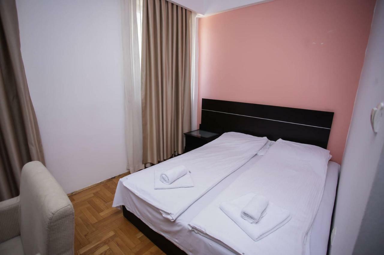 Hotel Yu Lukavica Exterior foto
